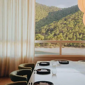 https://mondrian-ibiza.balearic-islands.net